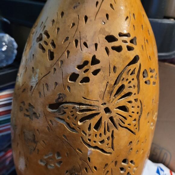 Vintage Handcrafted & Painted Butterfly Angel Large Gord Light Shelf Sitter - Picture 8 of 11